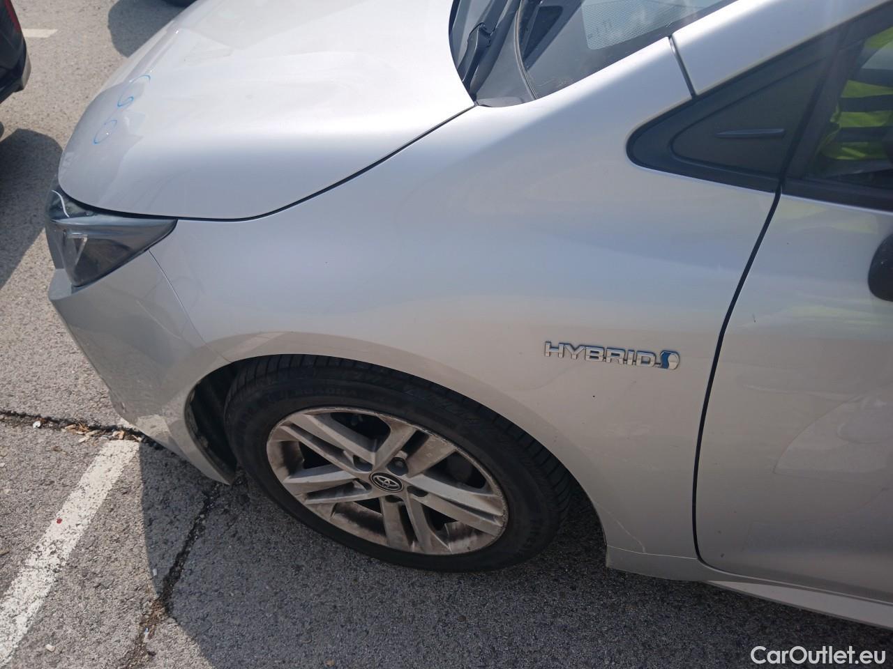  Toyota  Corolla TOYOTA  1.8 125H ACTIVE TECH E-CVT #17