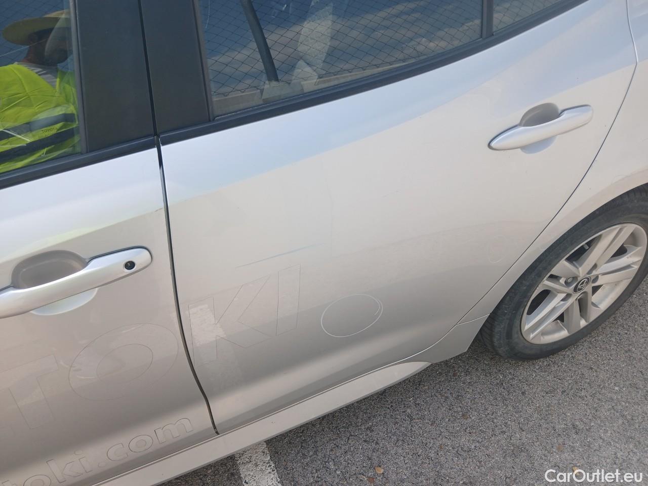  Toyota  Corolla TOYOTA  1.8 125H ACTIVE TECH E-CVT #25