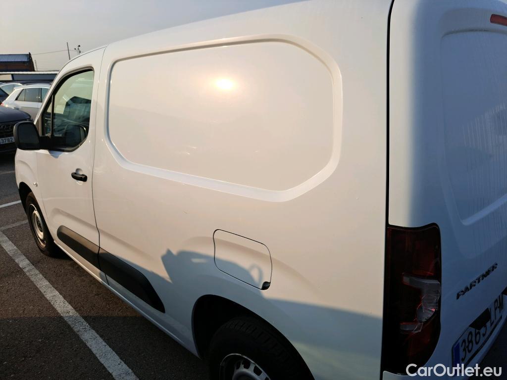  Peugeot  Partner PEUGEOT  / 2018 / 4P / furgón derivado de turismo Premium Standard 600kg BlueHDi 73kW #5