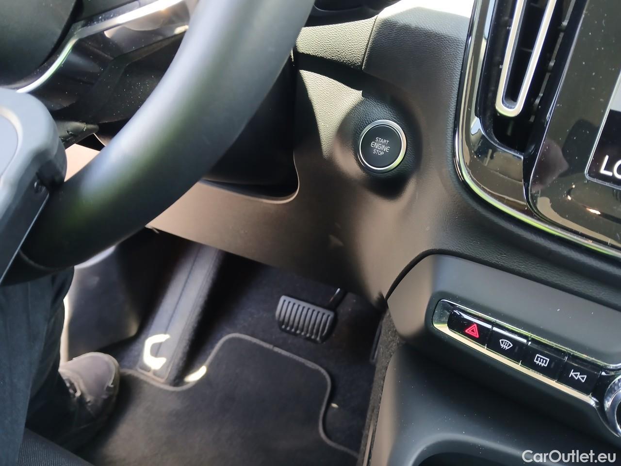  Volvo  XC 40 XC40 Business Plus 2WD 1.5 T3 165CV AT8 E6dT #1