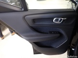  Volvo  XC 40 Volvo XC40 B5 P Mild Hybrid R-Design AWD 5d #41