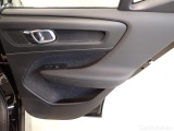  Volvo  XC 40 Volvo XC40 B5 P Mild Hybrid R-Design AWD 5d #47