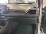  Hyundai  i30 Hyundai  Wagon 1.5 DPI 6MT 110KM Classic Plus 5d #27