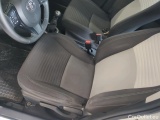  Toyota  Yaris Toyota  1.5 Dual VVT-iE 111 KM Premium 5d #25