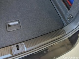  Volkswagen  Passat Volkswagen  Variant 1.5 TSI EVO 150 KM DSG Business 5d #46