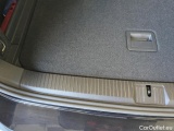  Volkswagen  Passat Volkswagen  Variant 1.5 TSI EVO 150 KM DSG Business 5d #47