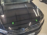  Volkswagen  Passat Volkswagen  Variant 2.0 TDI EVO 150 KM DSG Business 5d #34