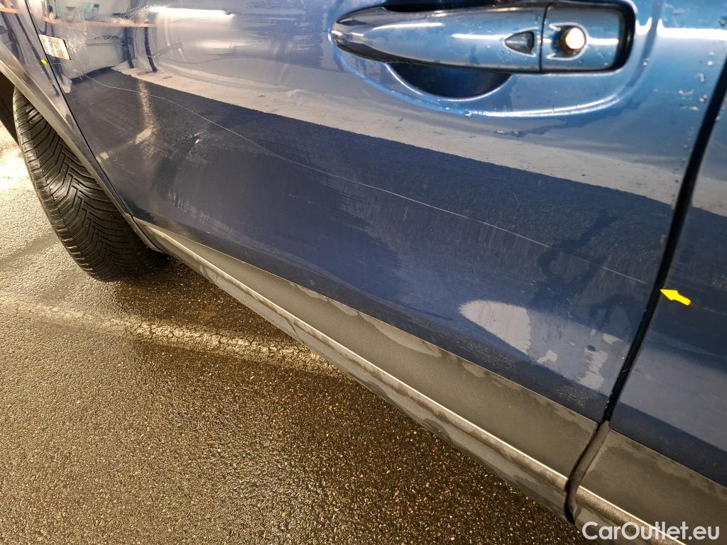  Renault  Kadjar RENAULT  / 2018 / 5P / Crossover Business Blue dCi 115 #10
