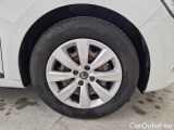  Renault  Clio RENAULT  / 2019 / 5P / BERLINA 1.0 TCE 74KW BUSINESS #63