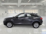  Volkswagen  T-ROC VOLKSWAGEN  / 2017 / 5P / SUV 1.5 TSI ACT BUSINESS DSG #8