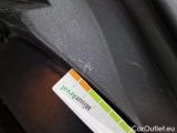  Volkswagen  Tiguan VOLKSWAGEN  / 2020 / 5P / SUV 2.0 TDI SCR 110KW LIFE DSG #76