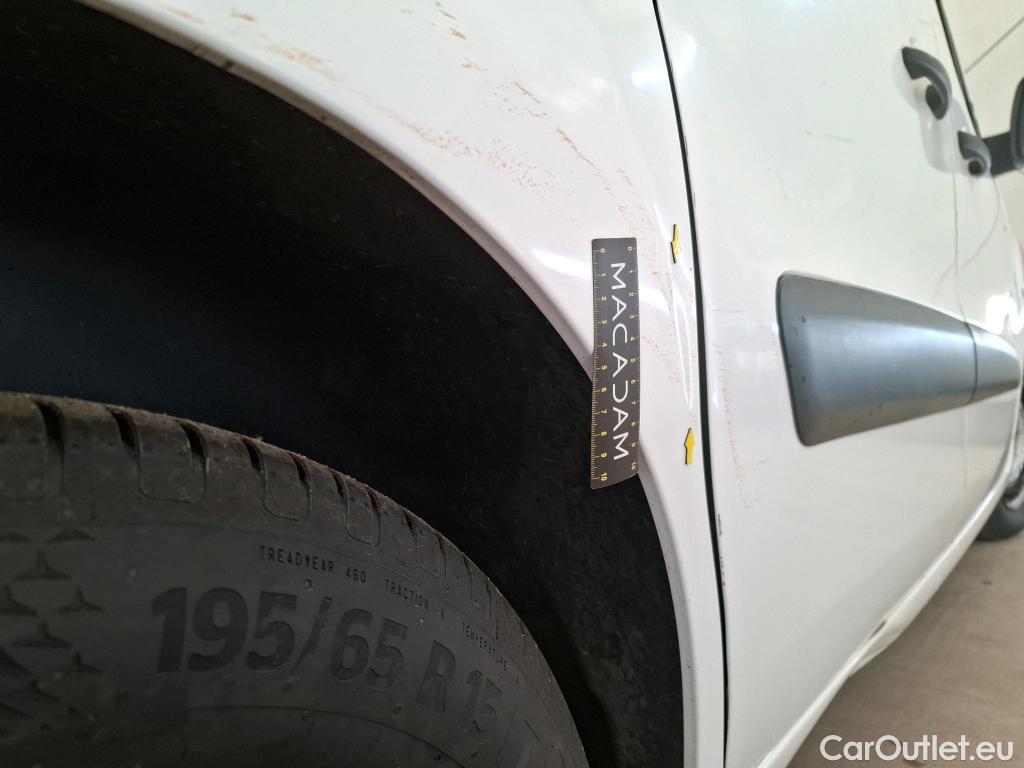  Citroen  Berlingo  Fourgon Club L1 (Court) 1.6 BlueHDi 100CV BVM5 E6 #32