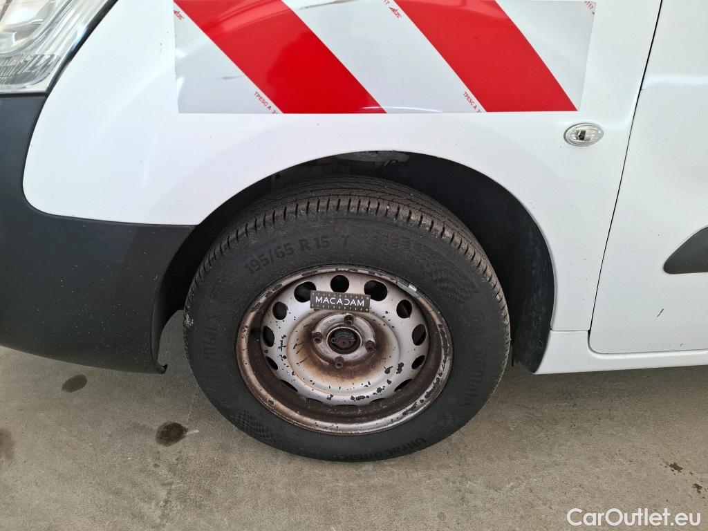  Citroen  Berlingo  Fourgon Club L1 (Court) 1.6 BlueHDi 100CV BVM5 E6 #16