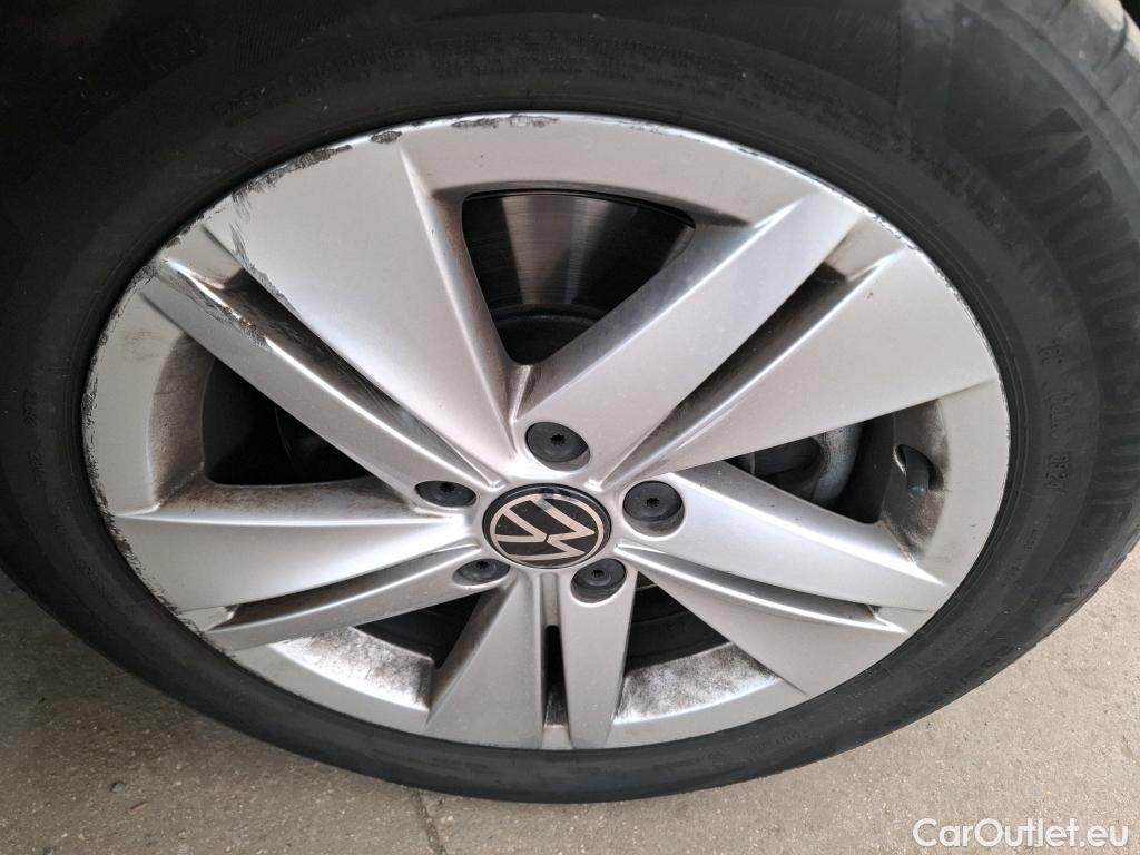  Volkswagen  Golf  VOLKSWAGEN SW / 2020 / 5P / Break 2.0 TDI SCR 115 DSG7 Life Business #4