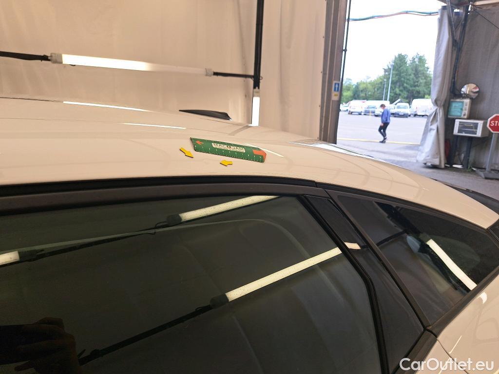  Citroen  C4  Berline Feel Nav Business R 1.5 BlueHDI 110CV BVM6 E6d / TRANSFO VP/VF
 #8