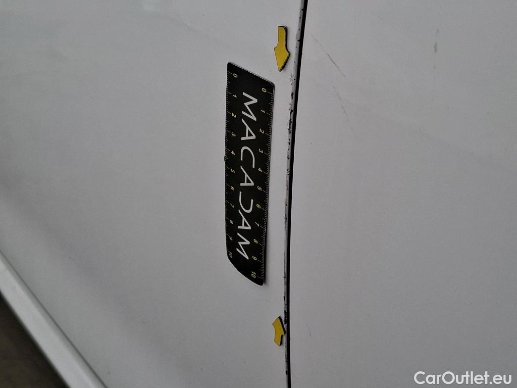  Peugeot  208  Affaire Premium 1.5 HDi 100CV BVM5 E6dT #37