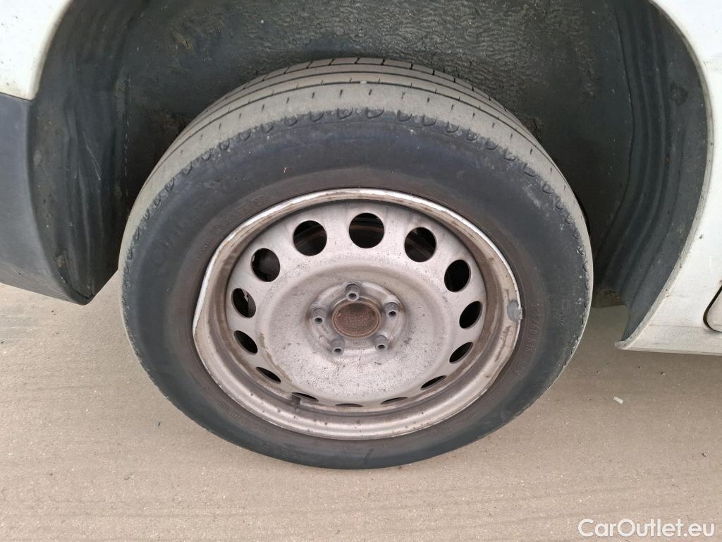  Citroen  Berlingo CITROEN  VU 4p Fourgonnette M 1000kg BHDi 100 SandS BVM Driv #37