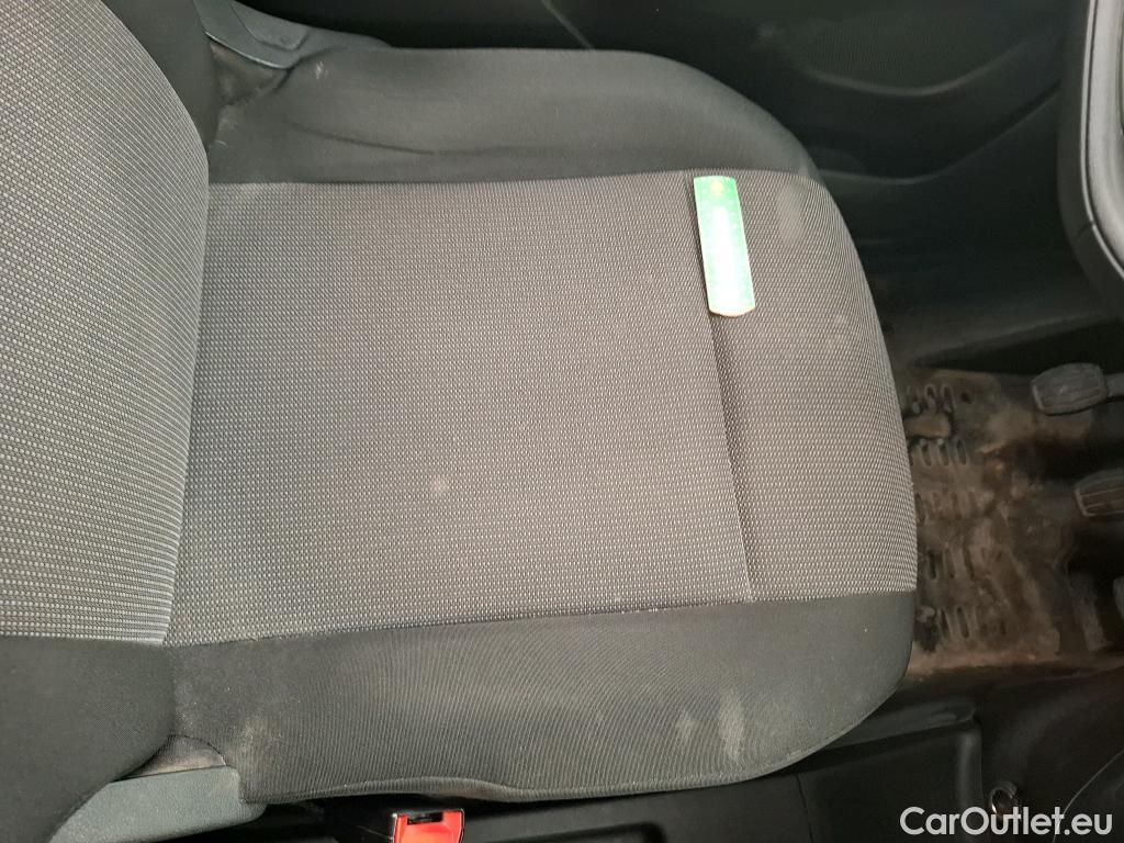 Citroen  Berlingo  Fourgon Club M 650 1.5 BlueHDi 75CV BVM5 E6dT #40