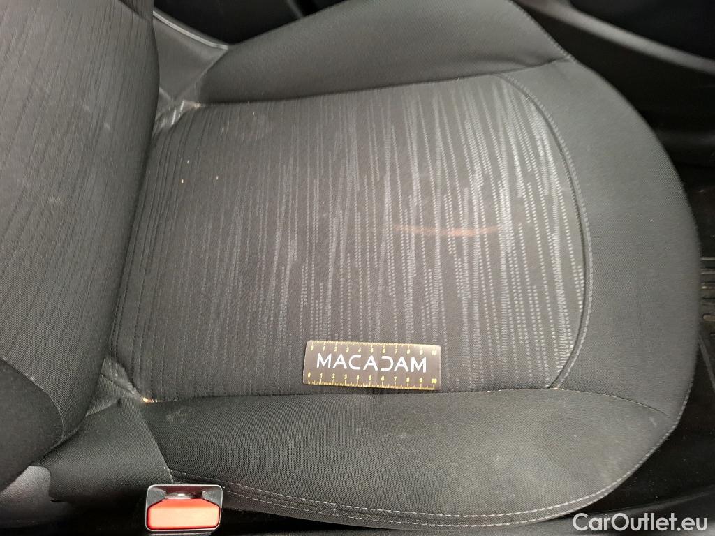  Peugeot  208  Affaire Premium 1.5 HDi 100CV BVM5 E6dT #61