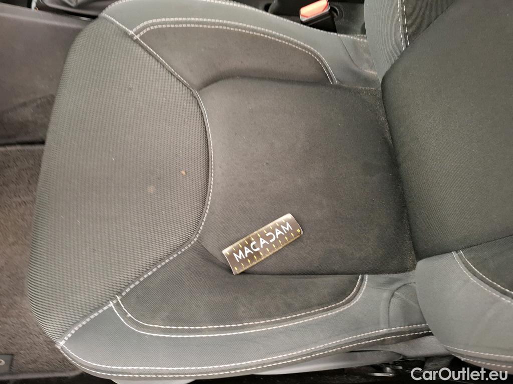  Renault  Clio  IV Air MediaNav 1.5 dCi 75CV BVM5 E6 #1