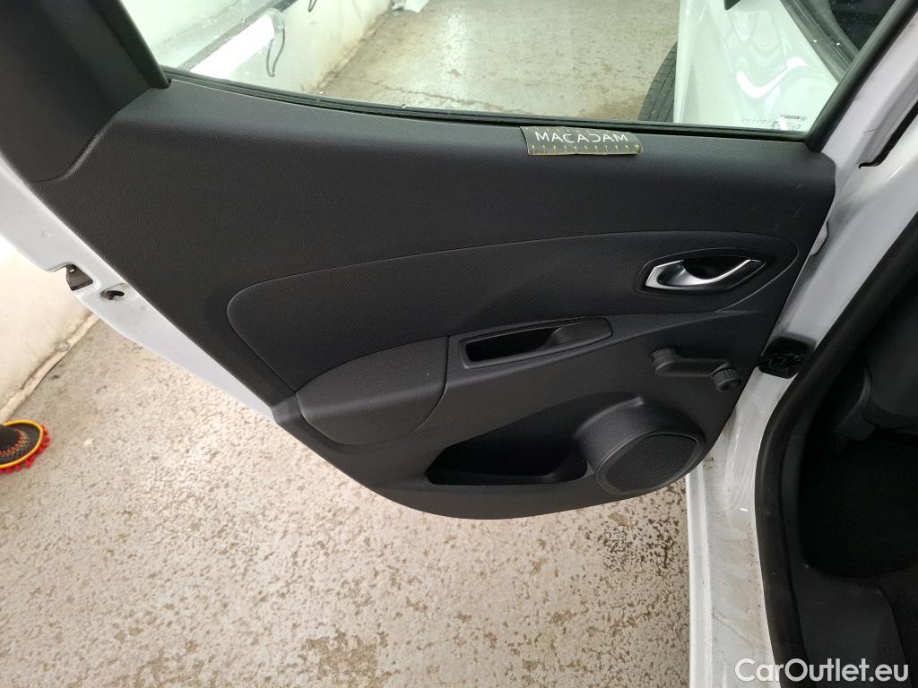  Renault  Clio  IV Air MediaNav 1.5 dCi 75CV BVM5 E6 #23