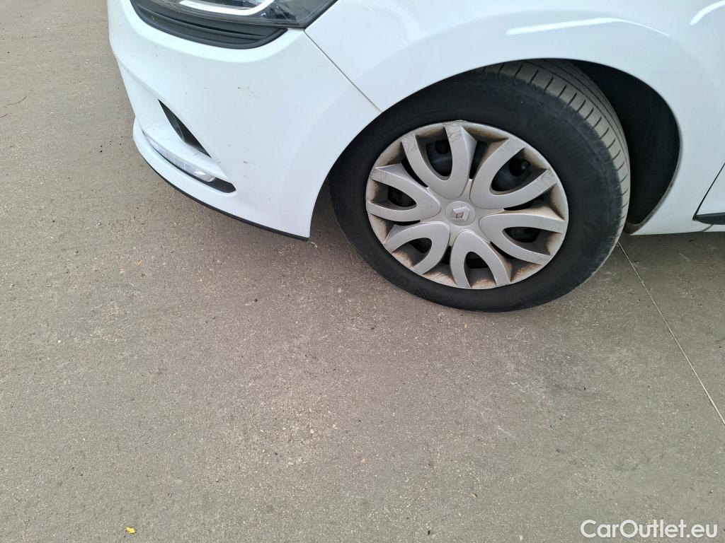  Renault  Clio  IV Air MediaNav 1.5 dCi 90CV BVM5 E6 #49
