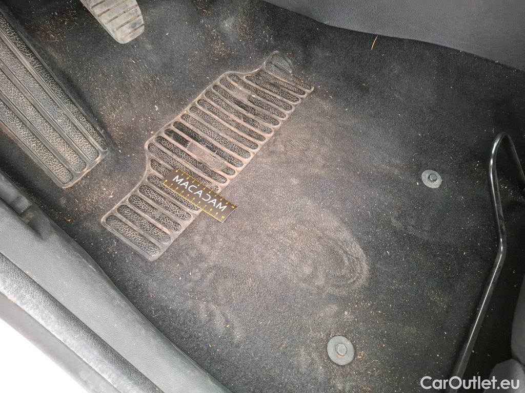  Renault  Clio  IV Air MediaNav 1.5 dCi 90CV BVM5 E6 #25