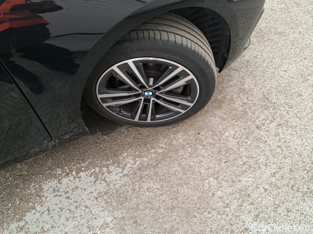  Bmw  Serie 1 BMW Série 1 / 2019 / 5P / Berline 116i Business Design #11