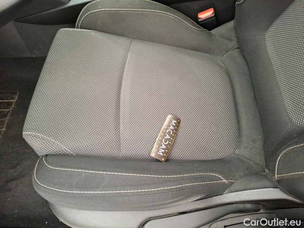  Renault  Megane RENAULT Mégane Société VU 5p Berline Air Nav 2P Energy Blue dCi 115 #27