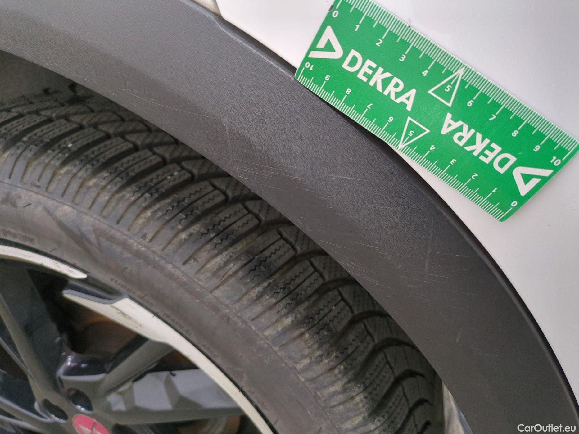 DS  DS7 7 Crossback Performance Line 1.2 PureTech 130CV E6d #37