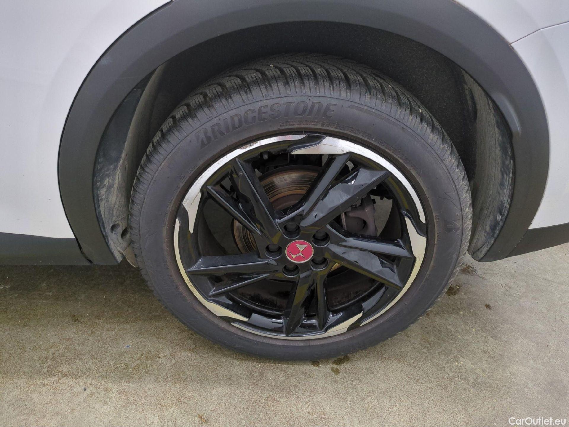 DS  DS7 7 Crossback Performance Line 1.2 PureTech 130CV E6d #8