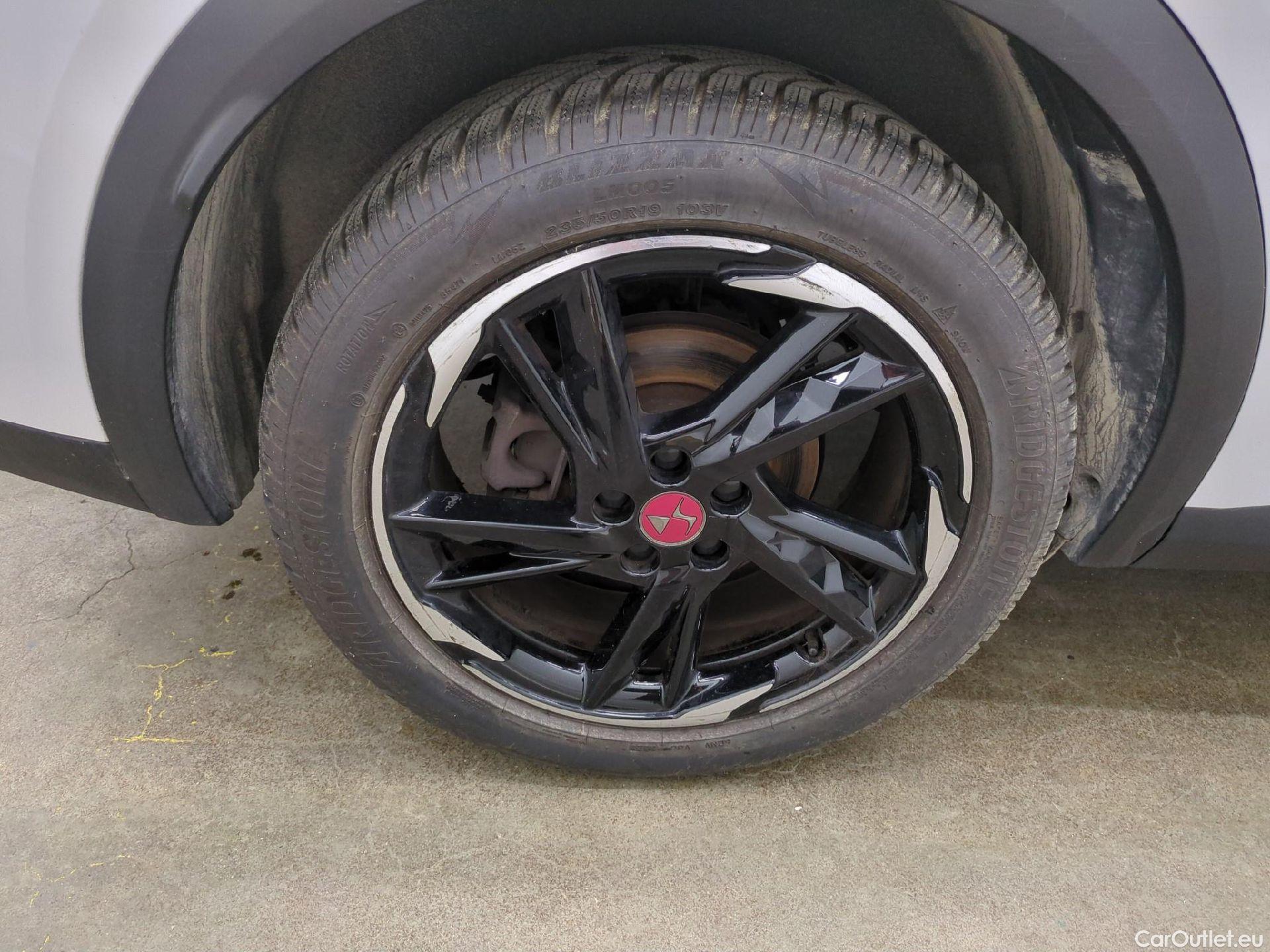  DS  DS7 7 Crossback Performance Line 1.2 PureTech 130CV E6d #13