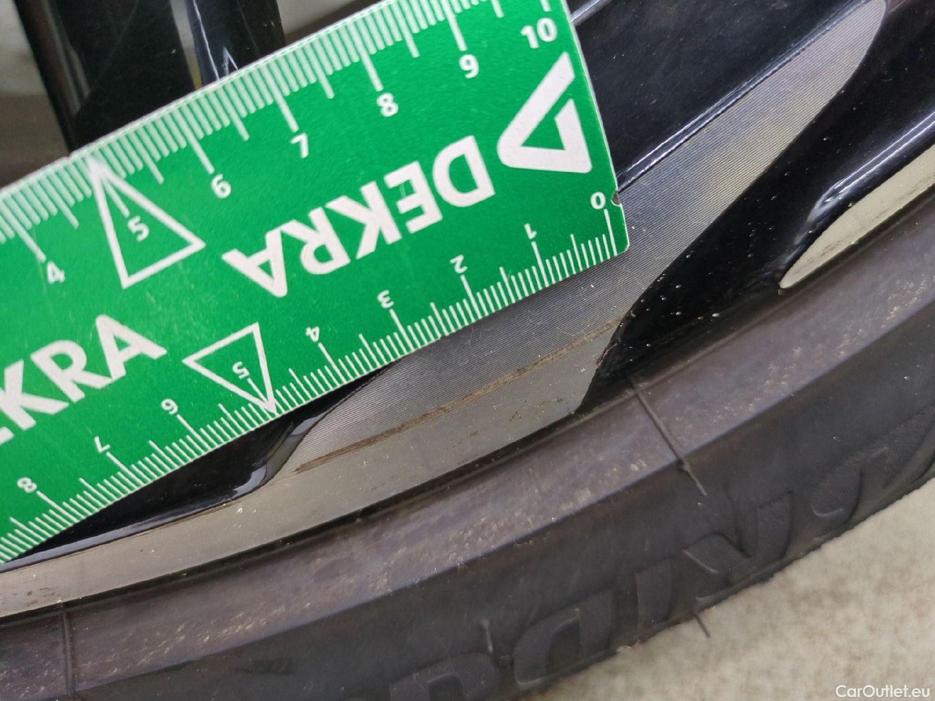  DS  DS7 7 Crossback Performance Line 1.2 PureTech 130CV E6d #12