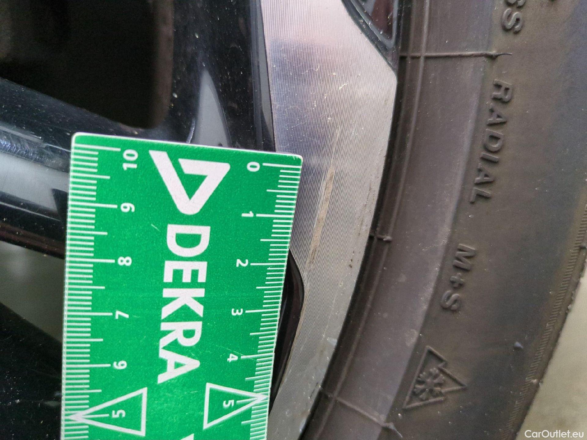  DS  DS7 7 Crossback Performance Line 1.2 PureTech 130CV E6d #20