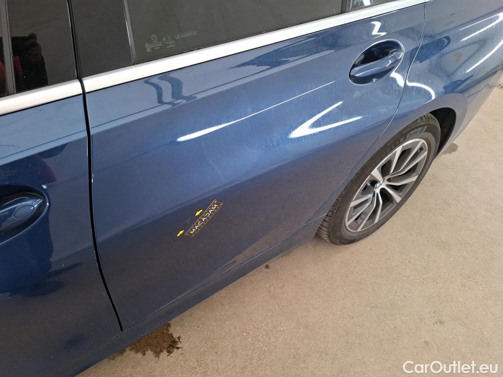 Bmw  Serie 3 Série 3 Lim. 318 d Lounge 2.0 150CV BVA8 E6d #28