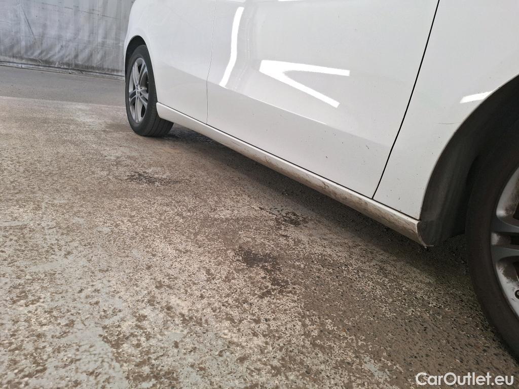  Mercedes  B-Klasse MERCEDES-BENZ Classe B / 2019 / 5P / monospace B 180 d Business Line #12