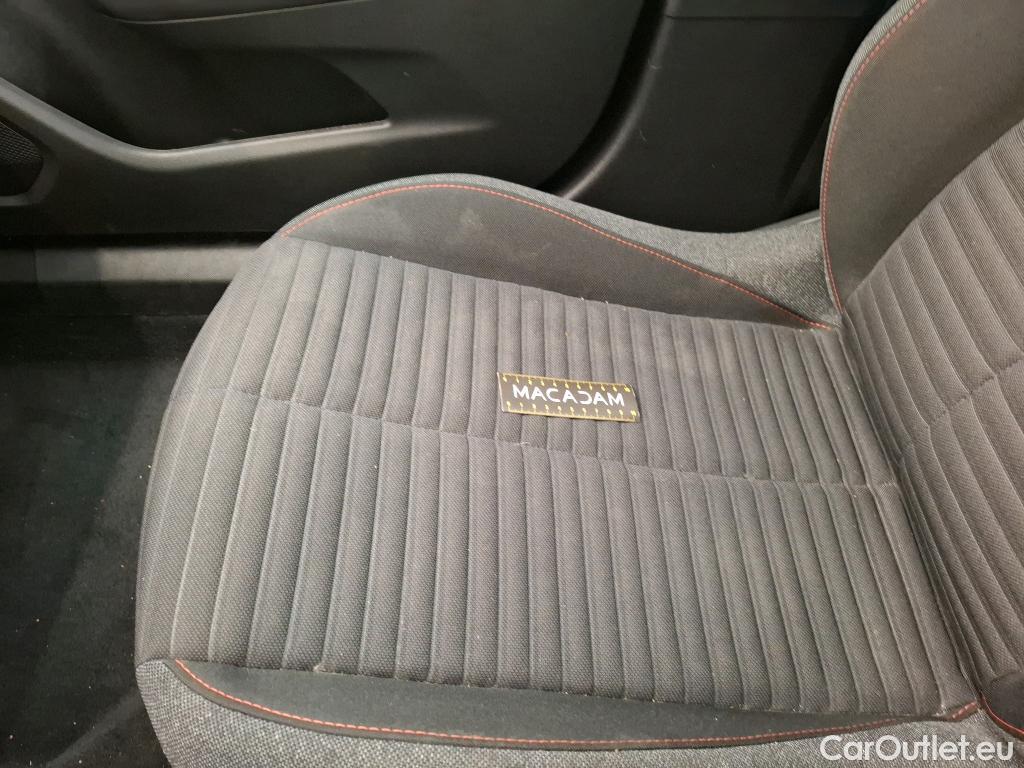  Peugeot  2008  Active Pack 1.2 PureTech 130CV BVA8 E6d #29