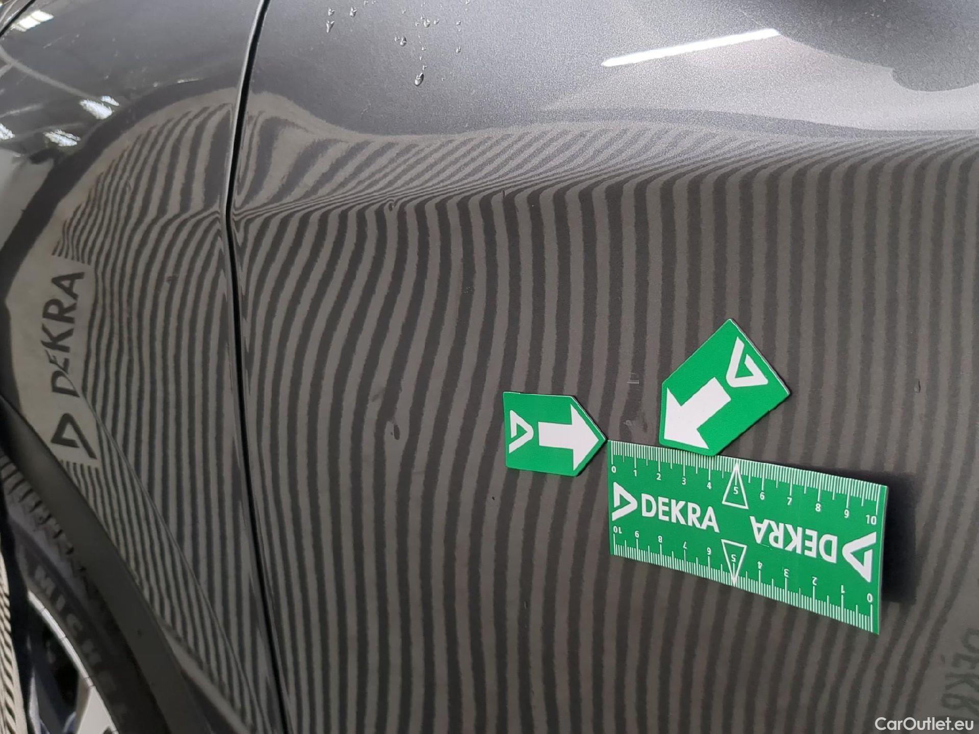  Nissan  Qashqai NISSAN  5p Crossover 1.3 DIG-T 140 N-Connecta #37