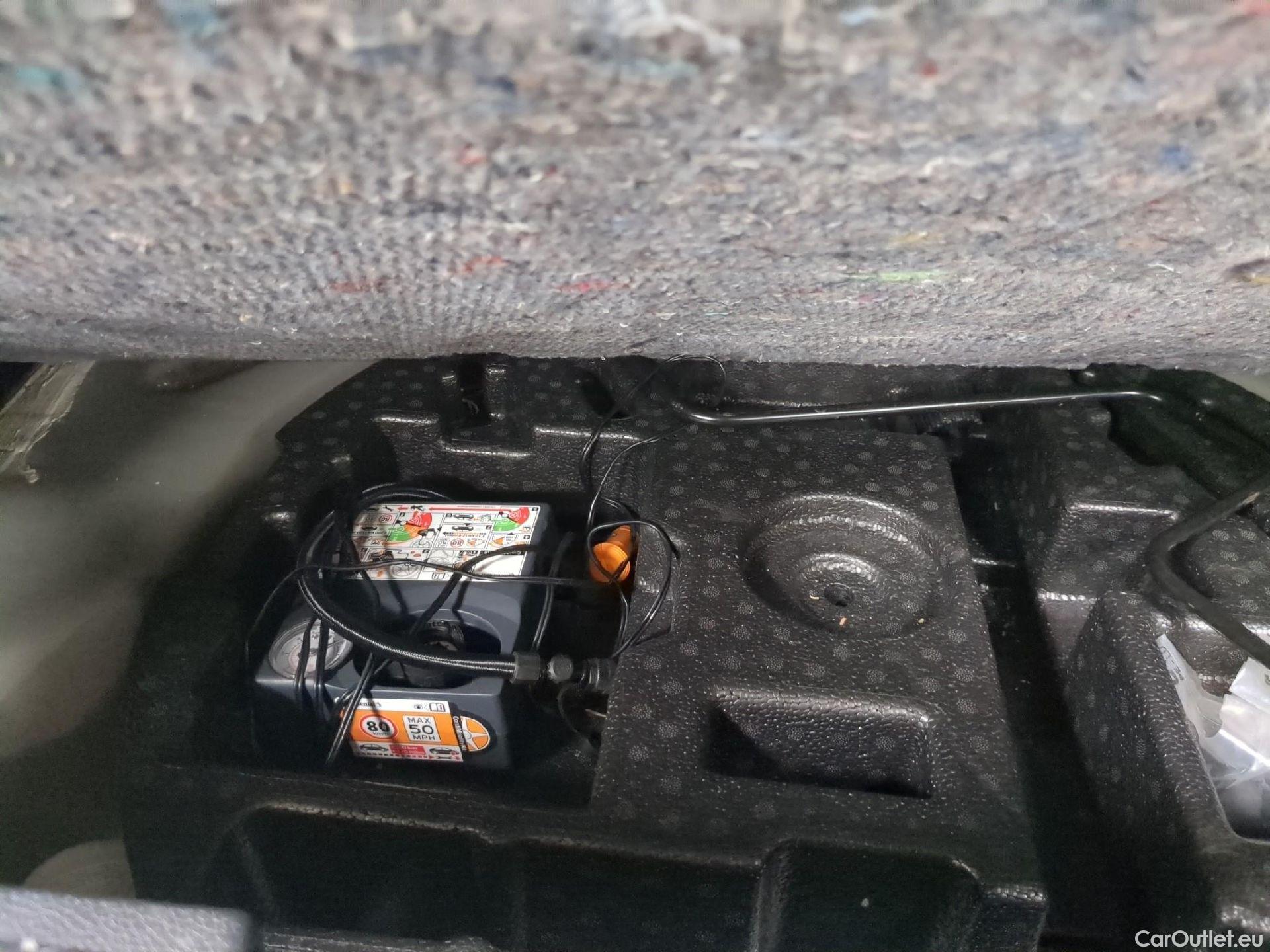  Nissan  Qashqai NISSAN  5p Crossover 1.3 DIG-T 140 N-Connecta #1