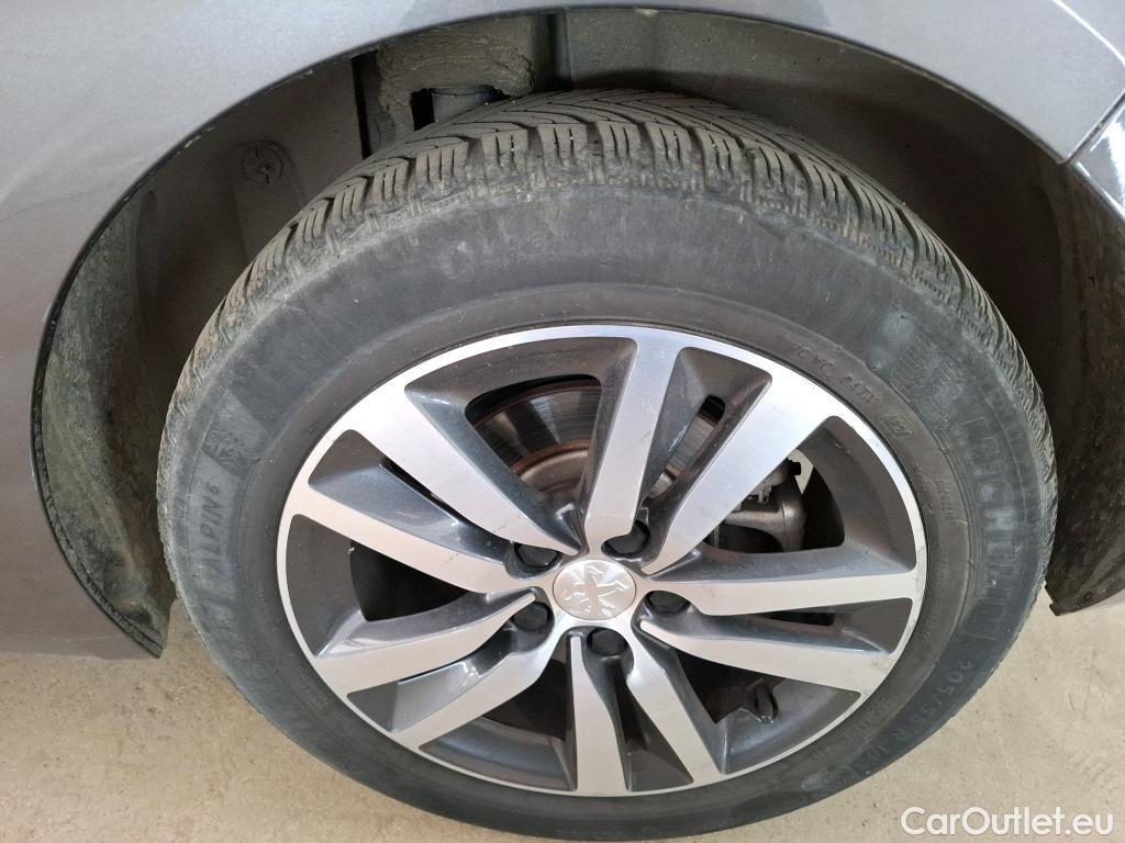  Peugeot  308  Allure 1.2 PureTech 130CV BVA8 E6d #49