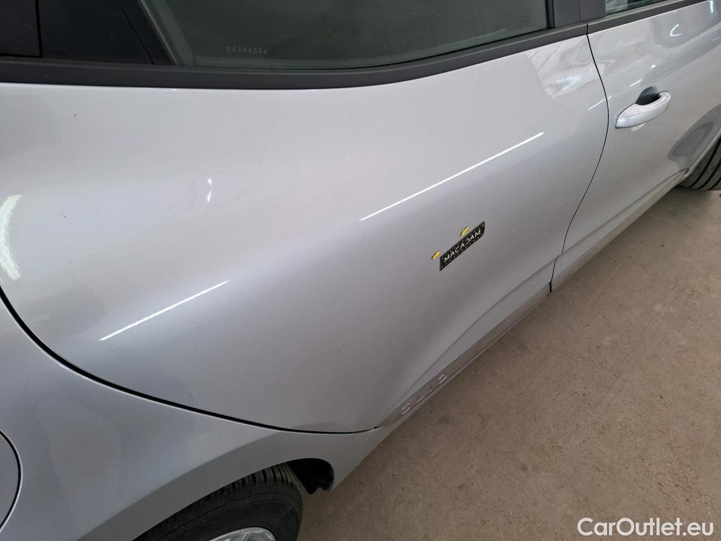  Renault  Clio  V Business 1.5 dCi 85CV BVM6 E6dT #40