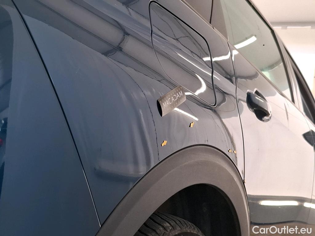  Peugeot  5008  Active Pack 1.5 HDi 130CV BVA8 7 Sieges E6d #4
