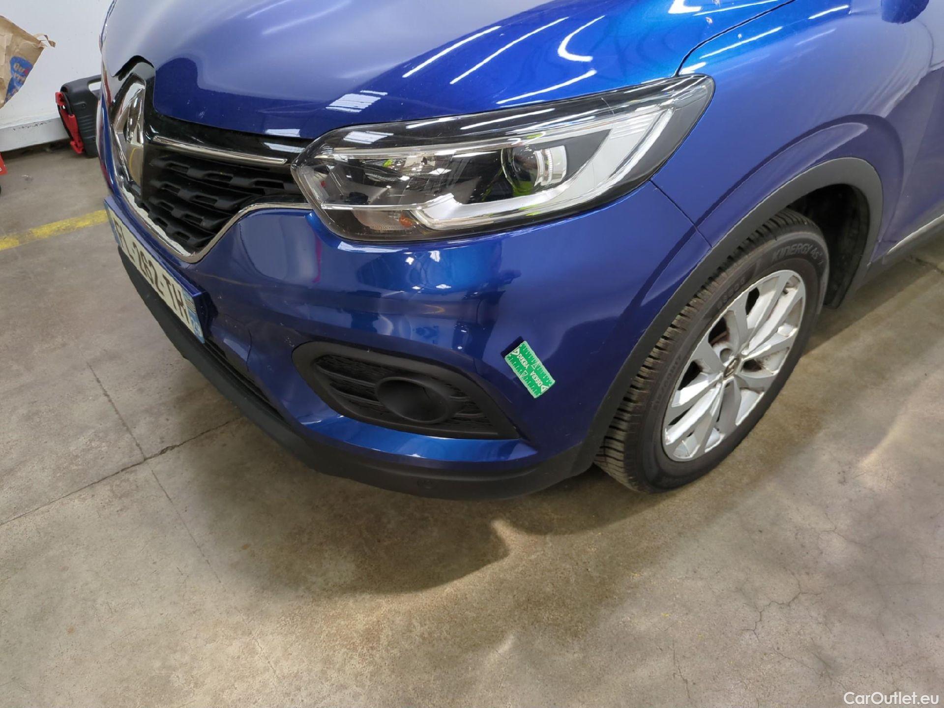  Renault  Kadjar RENAULT  / 2018 / 5P / Crossover Business Blue dCi 115 #22