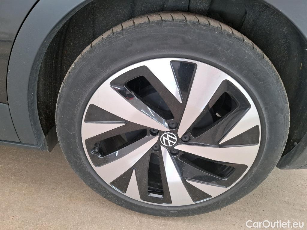  Volkswagen  ID.4  1st Pro Performance #29