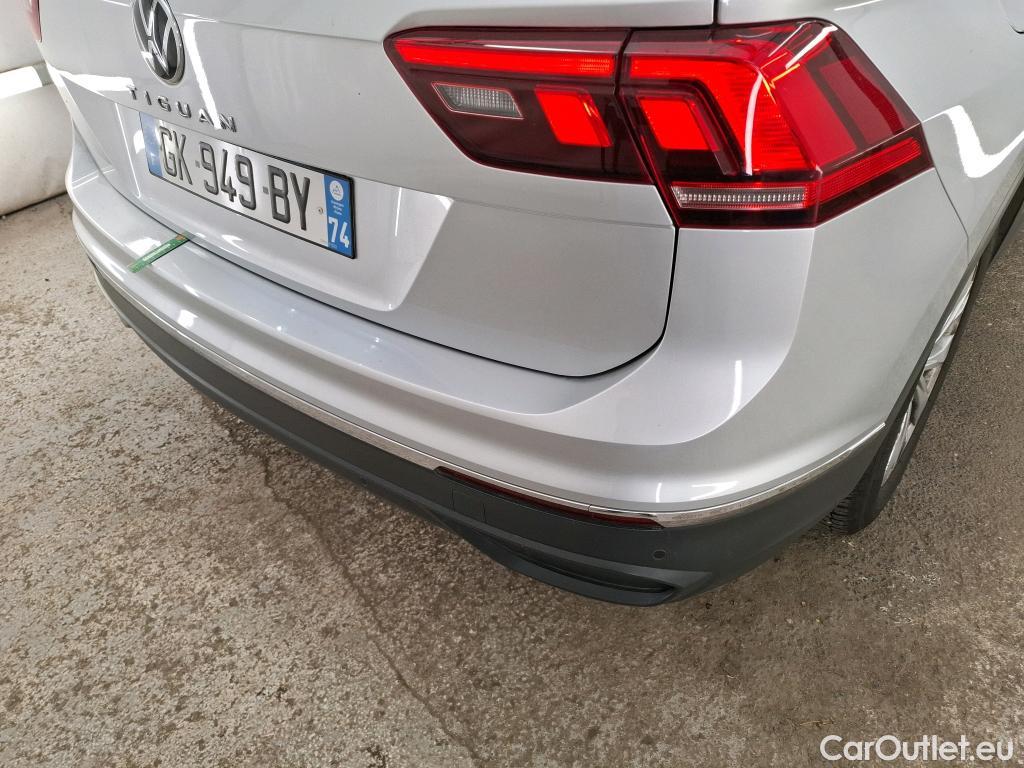  Volkswagen  Tiguan  Life 2.0 TDI 150CV BVA7 E6d #3