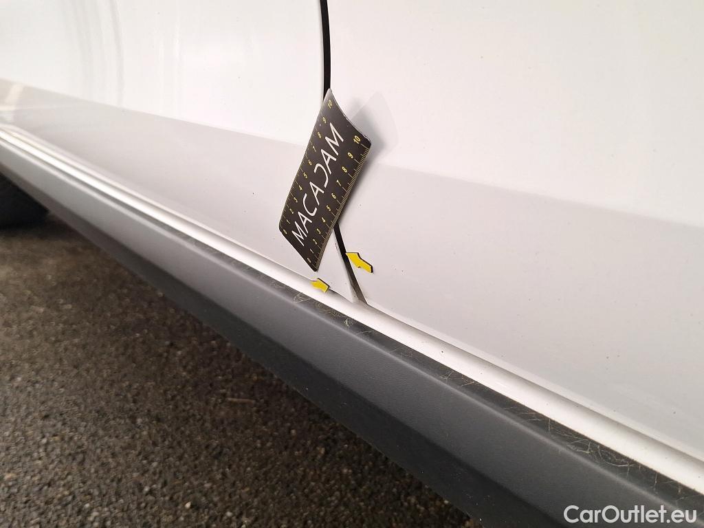  Citroen  C3 CITROEN  Société / 2020 / 5P / Berline / VU BlueHDi 100 SandS BVM6 Feel Nav #20
