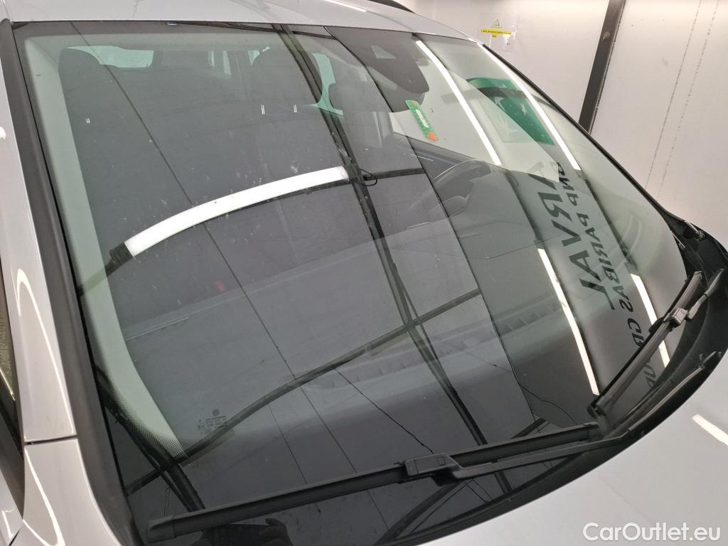  Volkswagen  Tiguan  Life 2.0 TDI 150CV BVA7 E6d #1