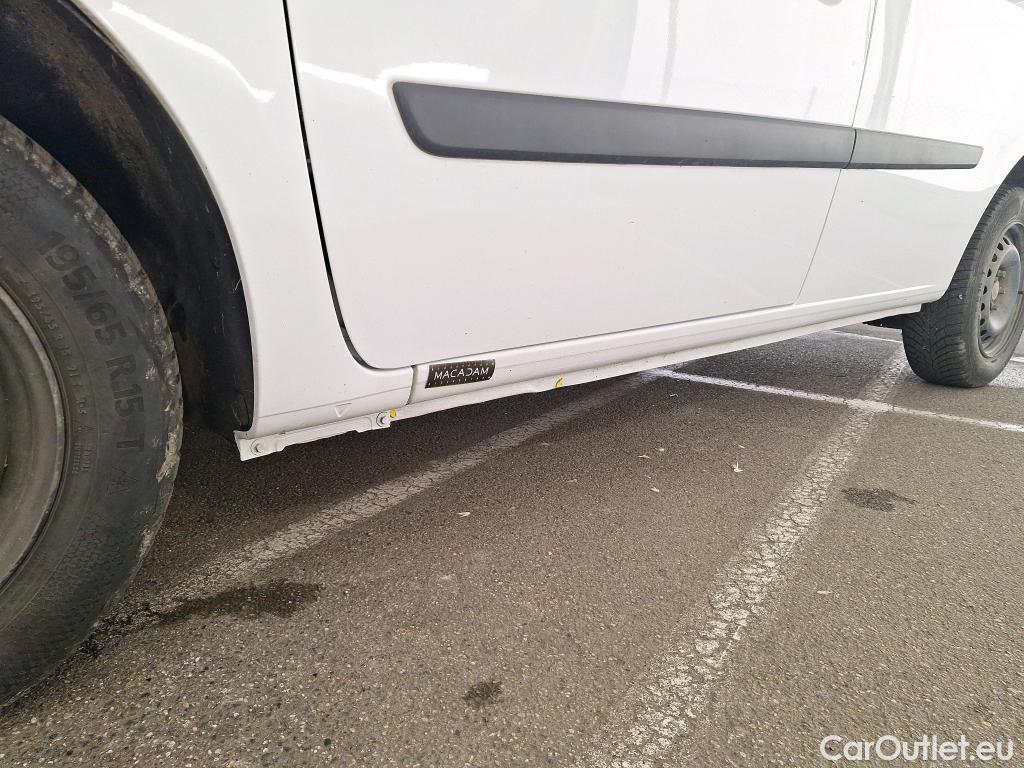  Renault  Kangoo  II Express Grand Confort (L1) 1.5 dCi 95CV BVM6 E6dT #1