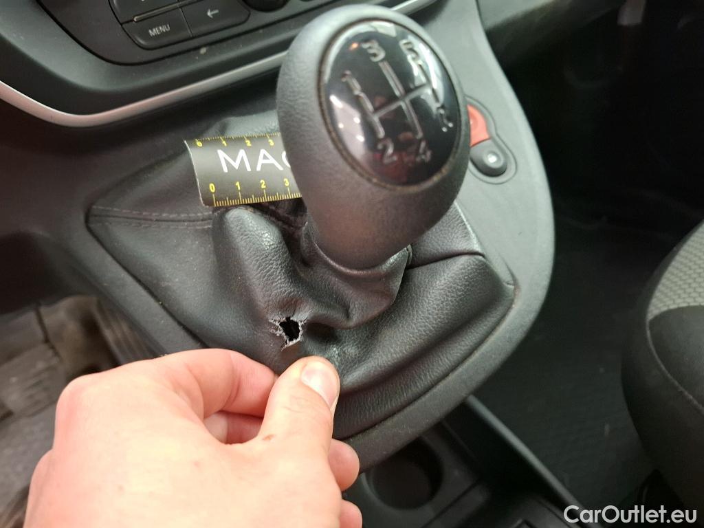  Renault  Kangoo  Express Maxi Extra (Série Spéciale) 1.5 dCi 90CV BVM5 E6 #18