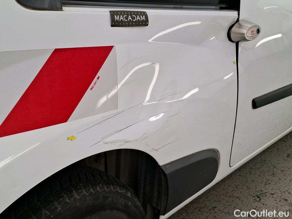  Renault  Kangoo  Express Maxi Extra (Série Spéciale) 1.5 dCi 90CV BVM5 E6 #3